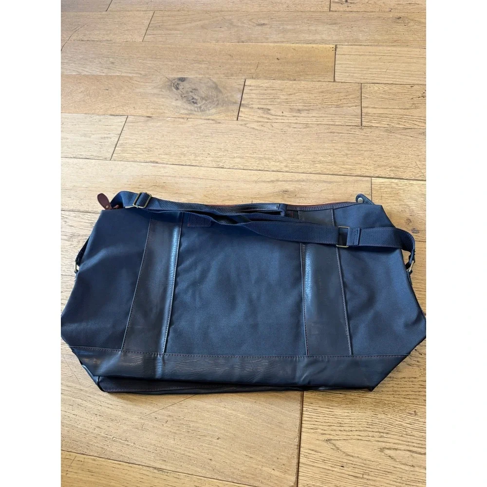 Opium Yves Saint Laurent Duffel Bag Navy‎ Blue Weekender Travel Carry On
